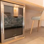 Molo Brin Rooms & Suites